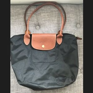black and brown longchamp small bag
